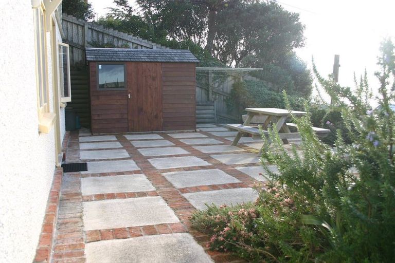 Photo of property in 42 Mitchell Street, Brooklyn, Wellington, 6021