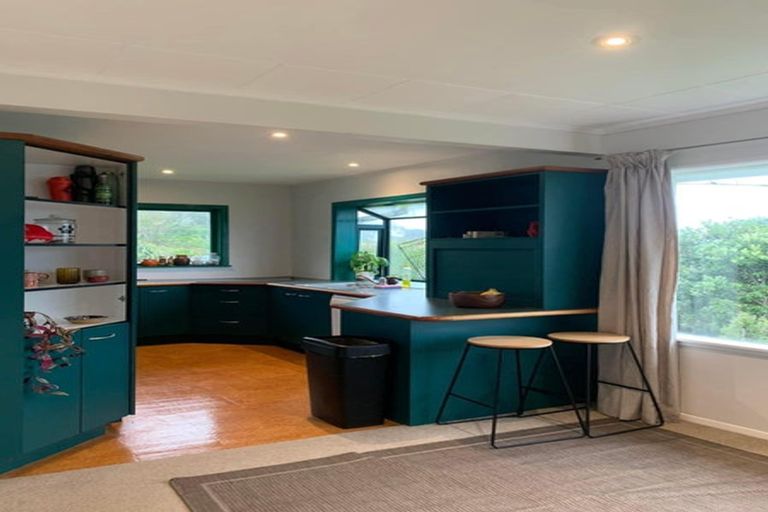 Photo of property in 12 Cheshire Street, Wilton, Wellington, 6012