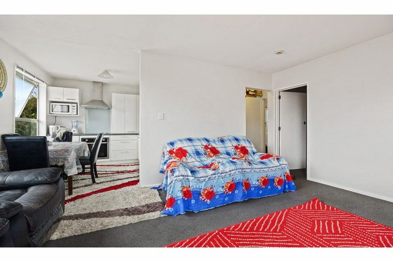 Photo of property in 8/73 Clare Road, St Albans, Christchurch, 8014