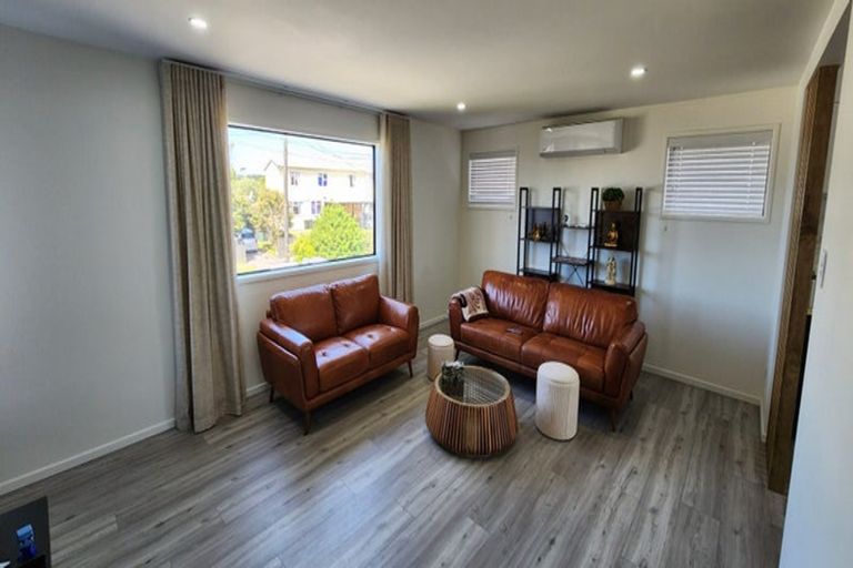 Photo of property in 4 Miro Street, Merrilands, New Plymouth, 4312