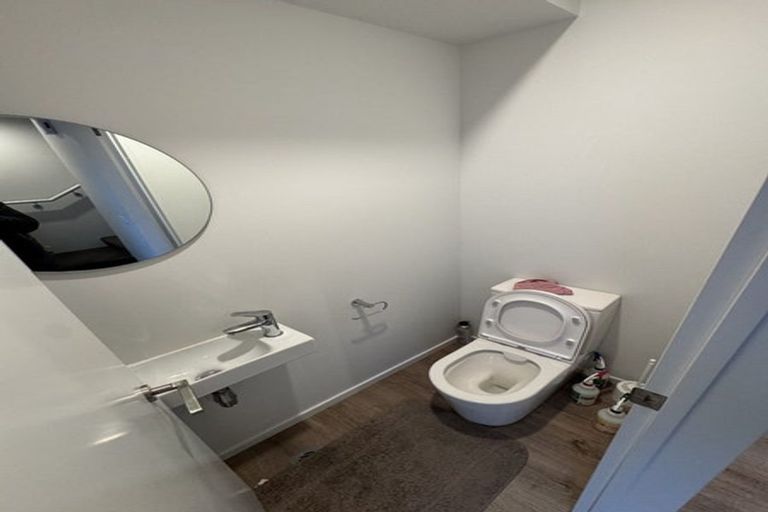 Photo of property in 2/44 Antigua Street, Addington, Christchurch, 8024