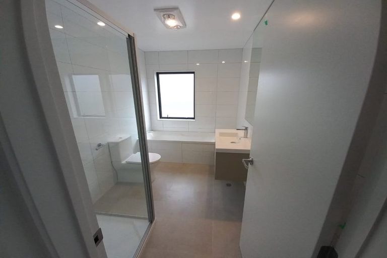 Photo of property in 3 Periko Way, Takanini, 2112