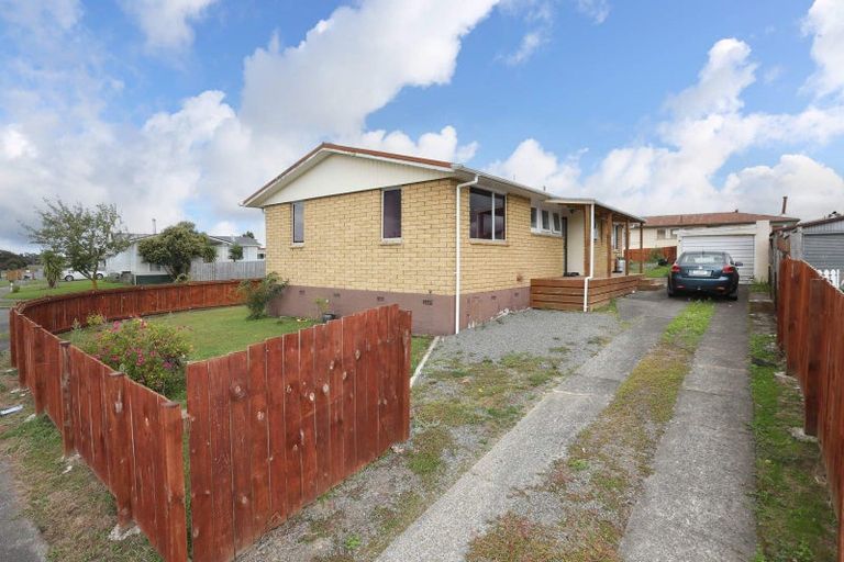 Photo of property in 10 Purnell Place, Marton, 4710