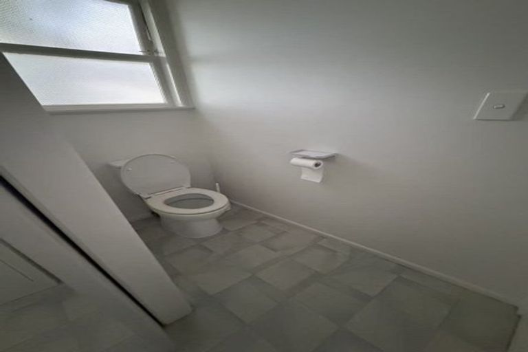 Photo of property in 26 Pinedale Place, Henderson, Auckland, 0610