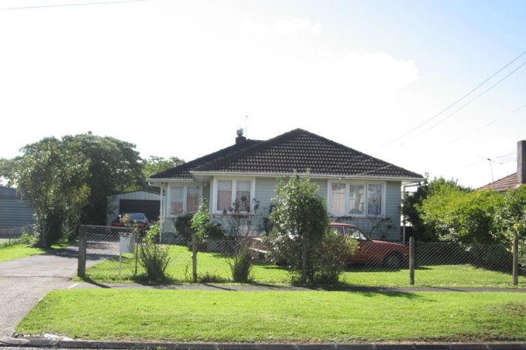 Photo of property in 39 Johnstones Road, Otara, Auckland, 2023