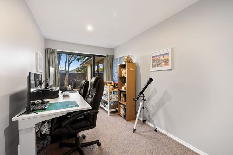 Photo of property in 242 Kingsbury Avenue, Rangiora, 7400