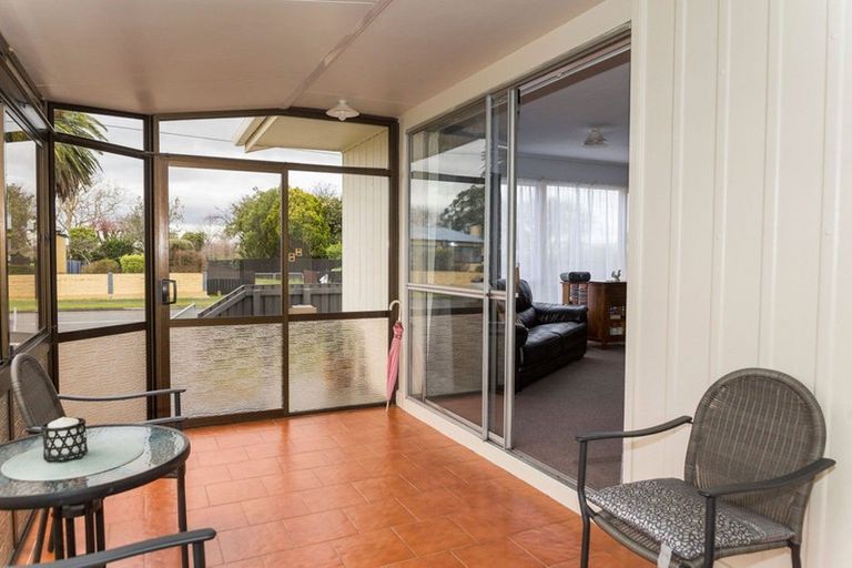 Photo of property in 69 Guy Street, Dannevirke, 4930