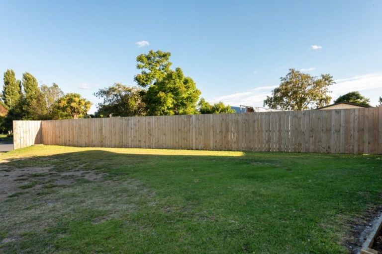 Photo of property in 17a Stirling Grove, Greerton, Tauranga, 3112