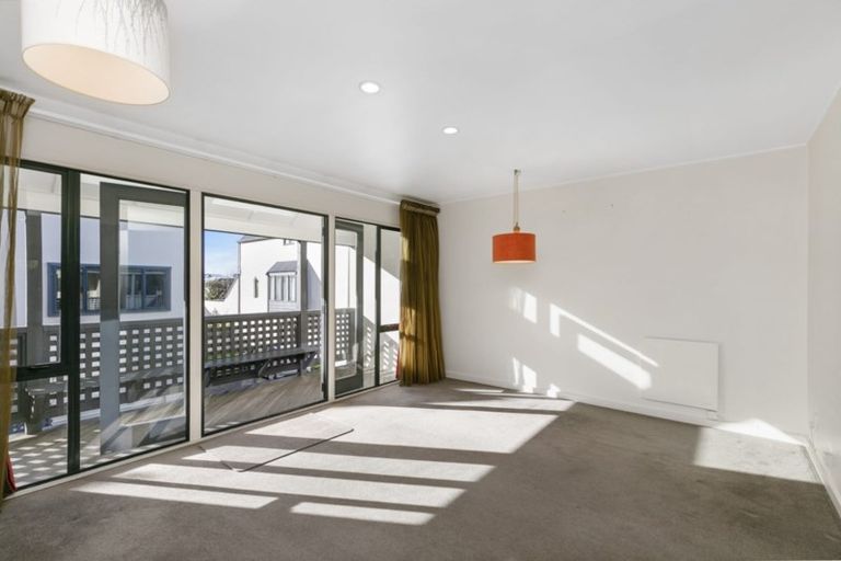 Photo of property in 14/14u Harriett Street, Thorndon, Wellington, 6011