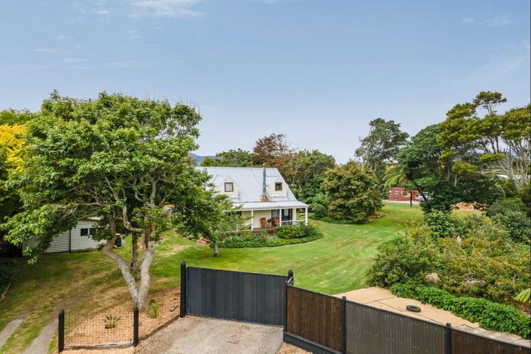 Photo of property in 15 Fox Street, Okato, 4335