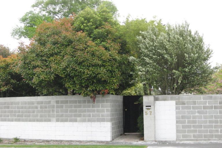 Photo of property in 57 Grahams Road, Burnside, Christchurch, 8041