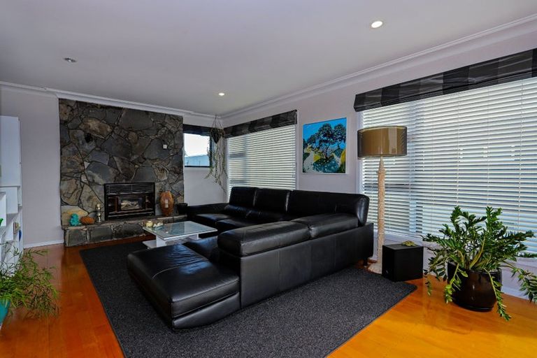 Photo of property in 393 Oceanbeach Road, Mount Maunganui, 3116