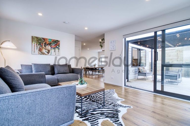 Photo of property in 17 Ta Moko Drive, Gulf Harbour, Whangaparaoa, 0930