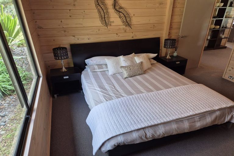 Photo of property in 101 Vista Paku, Pauanui, Hikuai, 3579