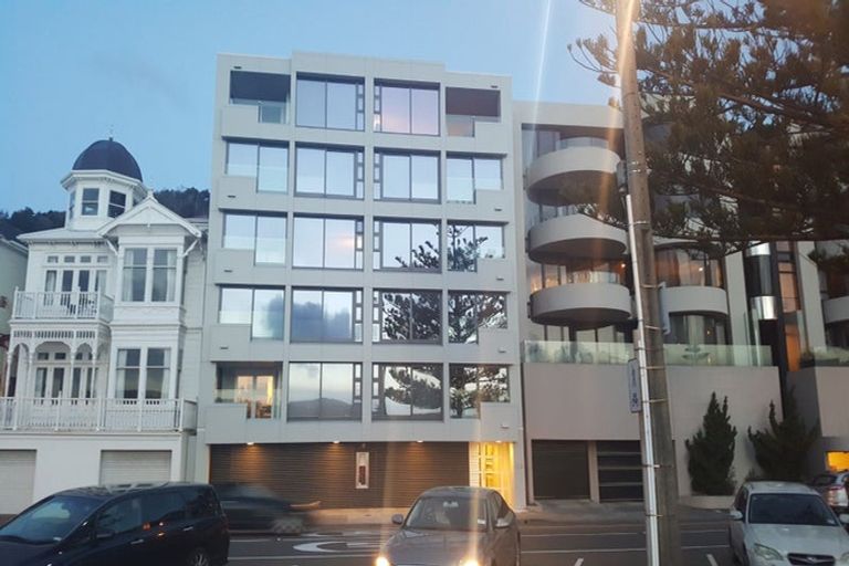 Photo of property in 318u4 Oriental Parade, Oriental Bay, Wellington, 6011