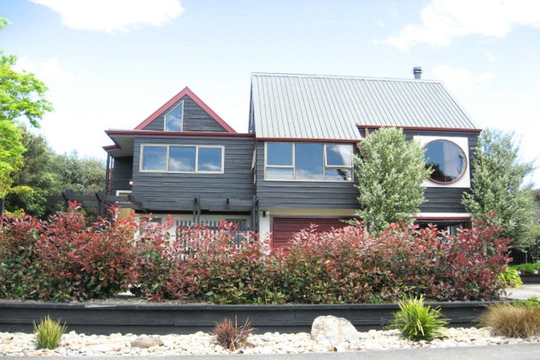 Photo of property in 4 Newall Avenue, Stoke, Nelson, 7011