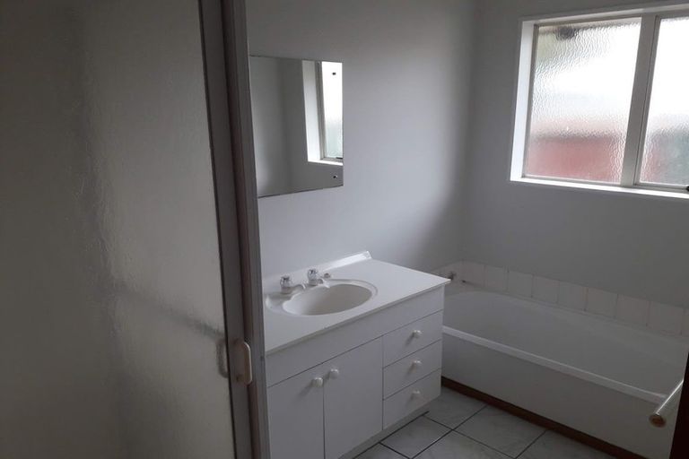 Photo of property in 23a Ravenna Street, Avonhead, Christchurch, 8042