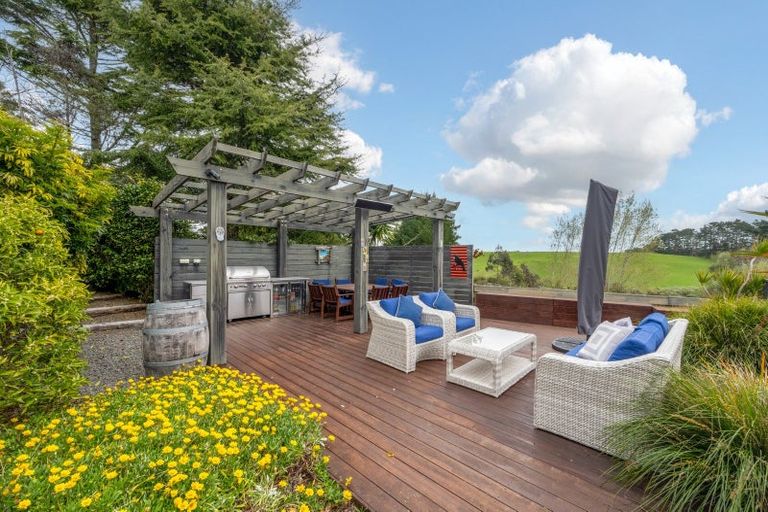 Photo of property in 179 Burtt Road, Paerata, Drury, 2578