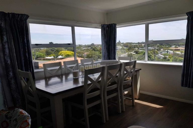 Photo of property in 138 Matai Road, Raumati Beach, Paraparaumu, 5032