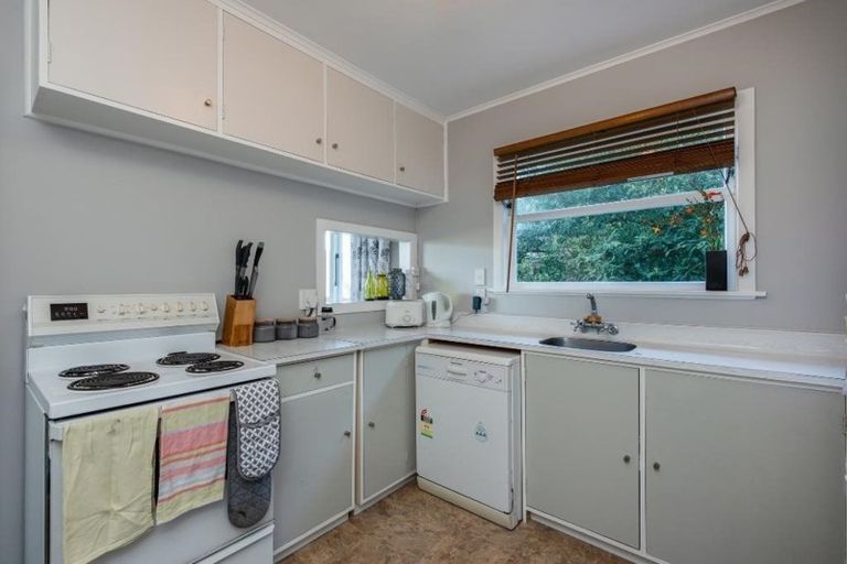 Photo of property in 73a Pembroke Road, Northland, Wellington, 6012