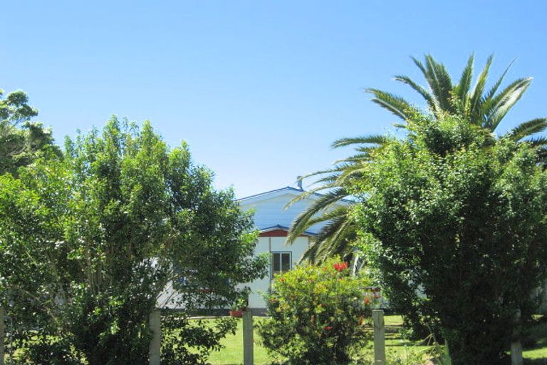 Photo of property in 16 Kara Street, Outer Kaiti, Gisborne, 4010