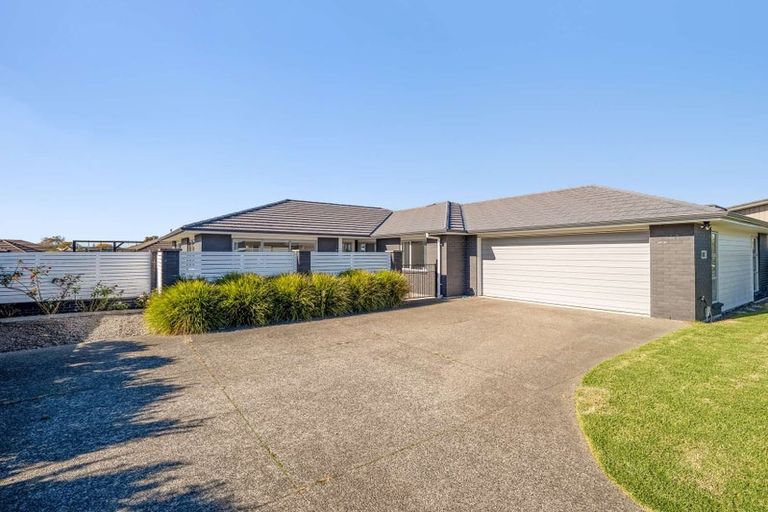 Photo of property in 9 Magnolia Crescent, Tawhero, Whanganui, 4501
