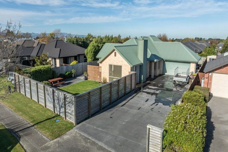 Photo of property in 24 Rochester Crescent, Rolleston, 7614