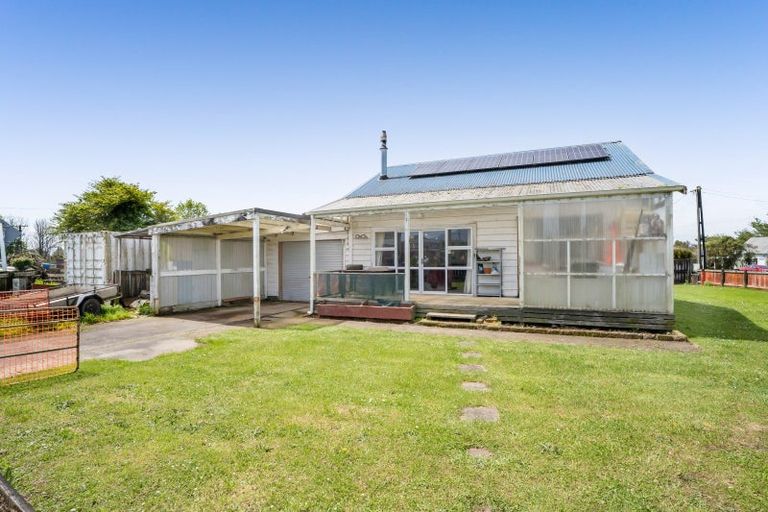 Photo of property in 2 Whitcombe Terrace, Midhirst, Stratford, 4394