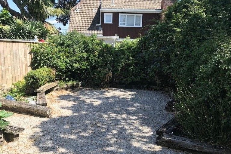 Photo of property in 12a/3 Sanders Avenue, Takapuna, Auckland, 0622
