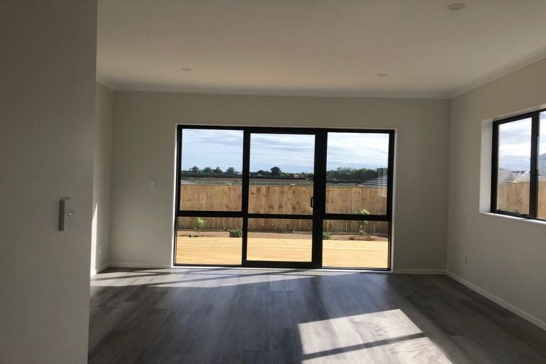 Photo of property in 11 Koropupu Street, Pukekohe, 2120