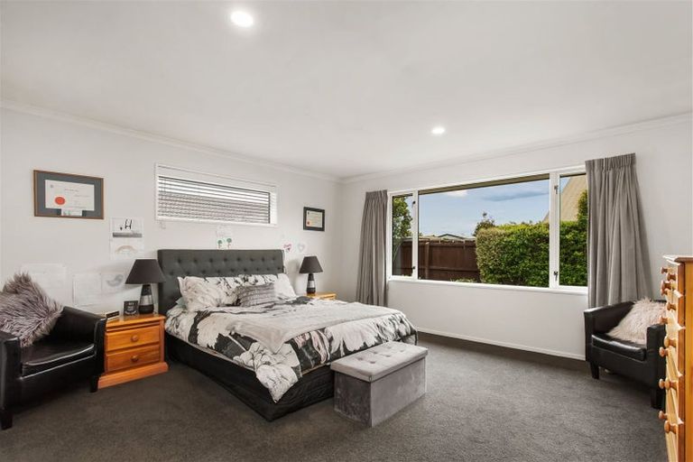 Photo of property in 5 Purakanui Place, Northwood, Christchurch, 8051