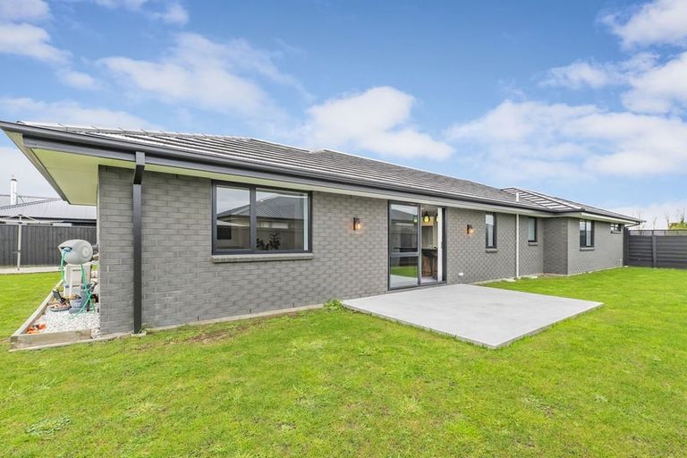 Photo of property in 9 Cedric Place, Darfield, 7510