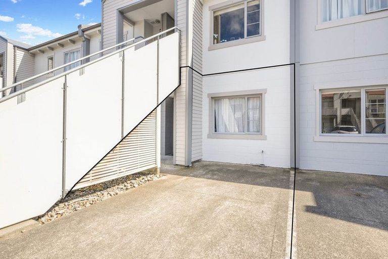 Photo of property in Monterey Apartments, 63/232 Middleton Road, Glenside, Wellington, 6037