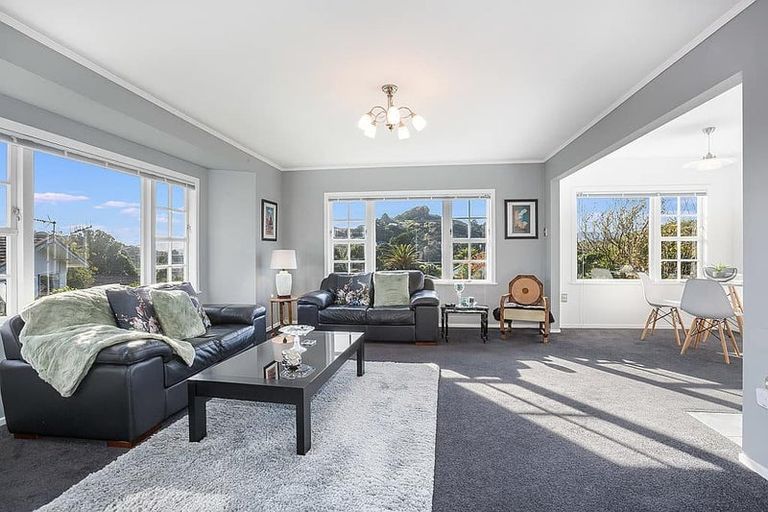 Photo of property in 23 Hicks Close, Whitby, Porirua, 5024