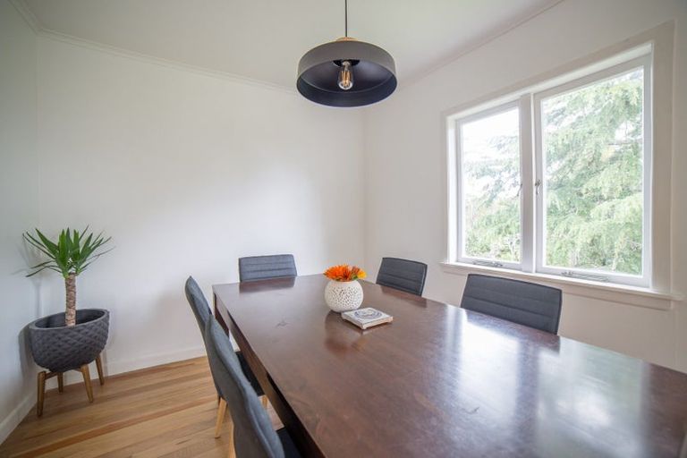 Photo of property in 34 Highland Avenue, Titirangi, Auckland, 0604