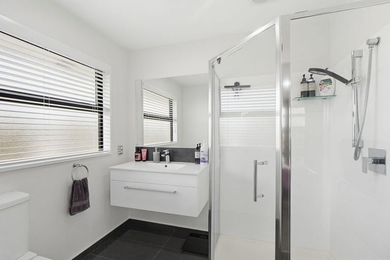 Photo of property in 35 Kahuraki Drive, Pegasus, 7612