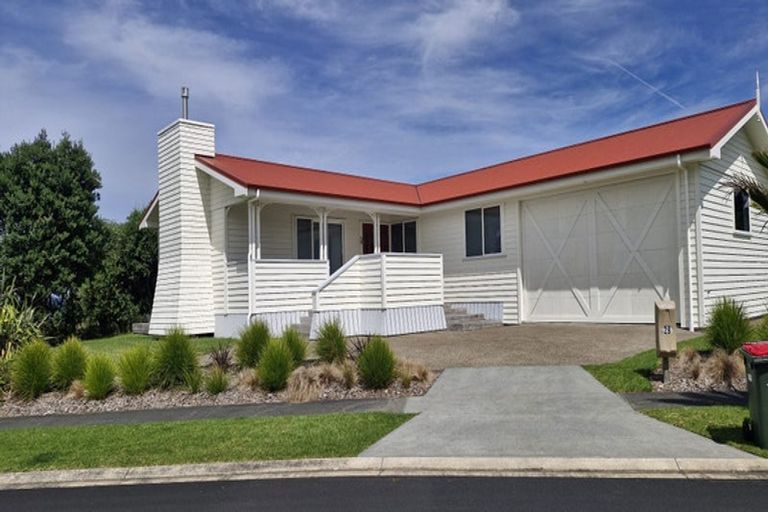 Photo of property in 28 Schooner Avenue, Snells Beach, 0920