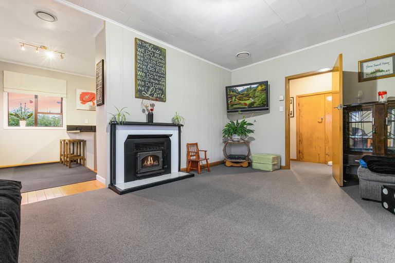 Photo of property in 10 Grierson Place, Pukekohe, 2120