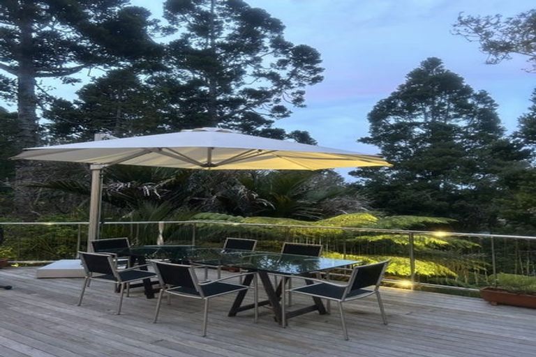 Photo of property in 50 Paturoa Road, Titirangi, Auckland, 0604