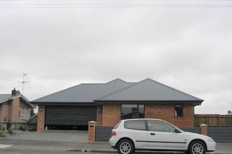 Photo of property in 138 Mcmurdo Street, Tinwald, Ashburton, 7700