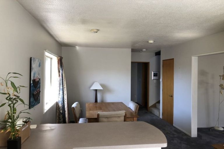 Photo of property in 2/196 England Street, Linwood, Christchurch, 8011