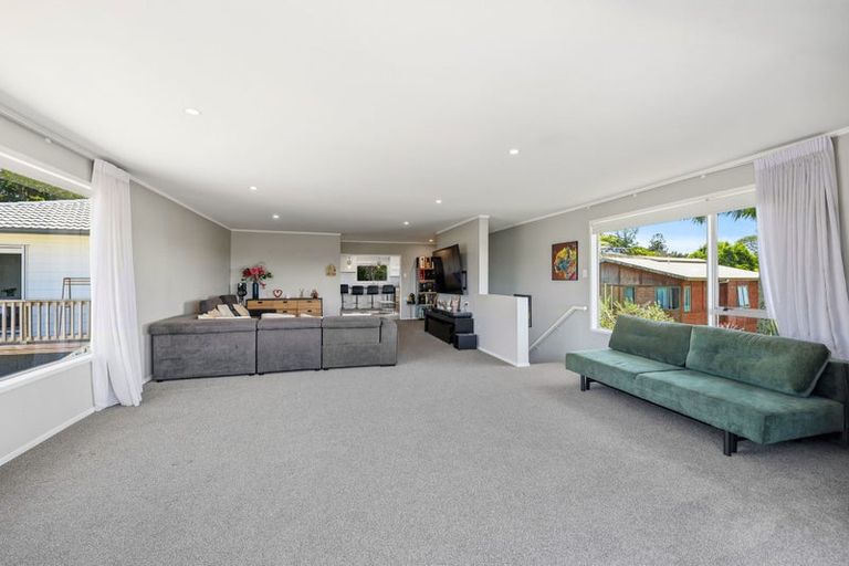 Photo of property in 54 Chorley Avenue, Massey, Auckland, 0614