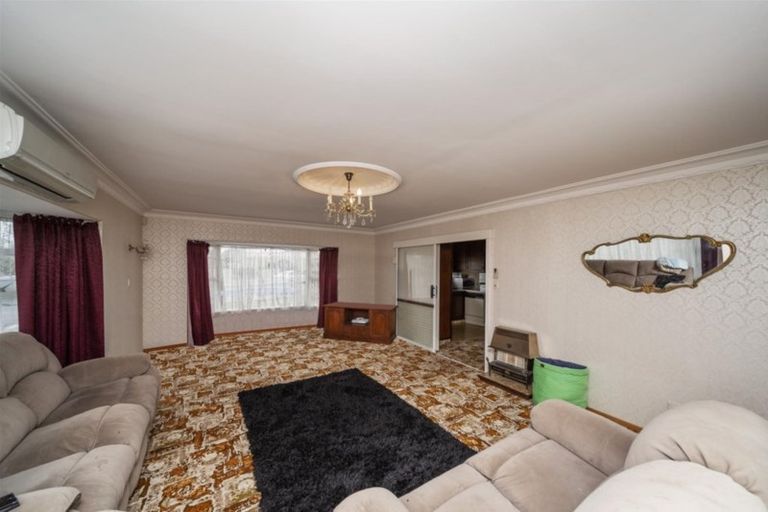 Photo of property in 27 Kowhai Street, Hawera, 4610