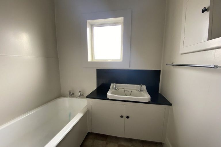 Photo of property in 117 Bay Road, Grasmere, Invercargill, 9810