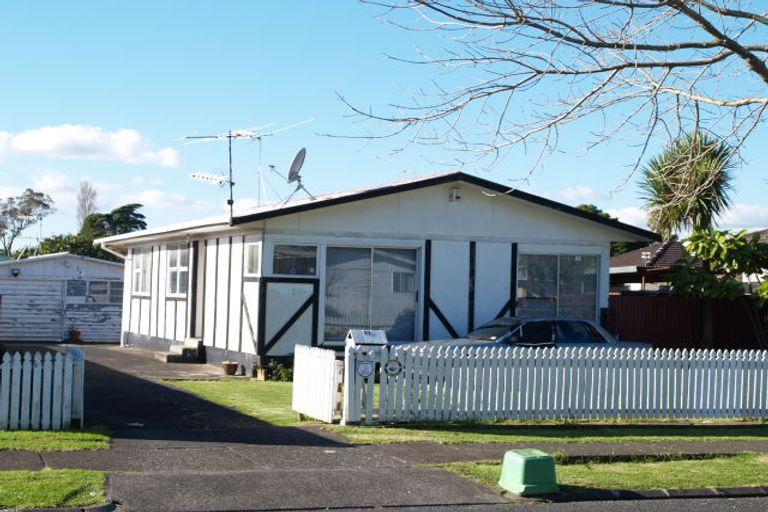 Photo of property in 49 Kairanga Street, Mangere East, Auckland, 2024
