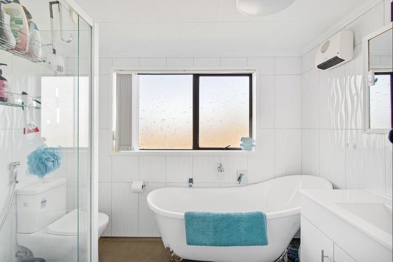 Photo of property in 28 Seadown Road, Washdyke, Timaru, 7910