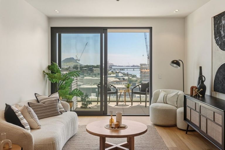Photo of property in 1/38 Elizabeth Street, Seaview, Timaru, 7910