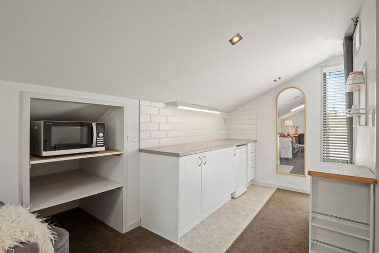 Photo of property in 2 Aberdare Court, Jacks Point, Queenstown, 9371