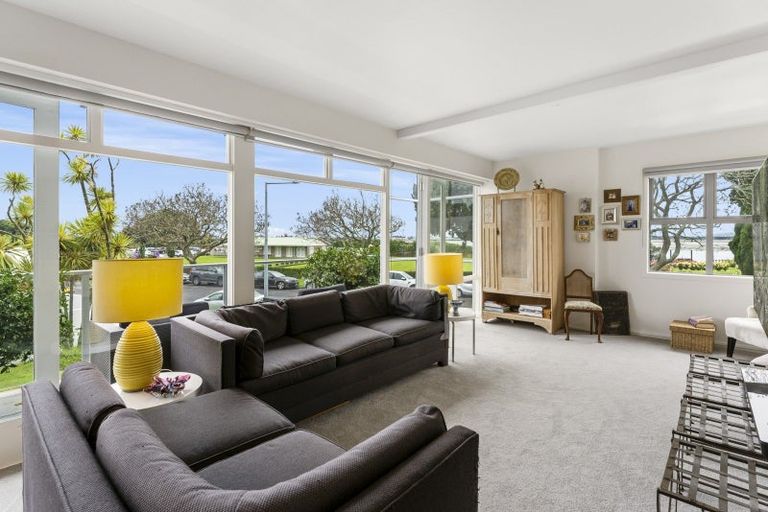 Photo of property in 3/22 Cliff Road, Tauranga, 3110