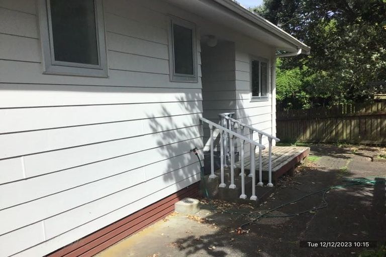 Photo of property in 3 Spruce Grove, Ranui, Porirua, 5024